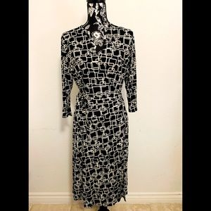 Black/White Wrap Around Dress